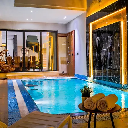 The Land Resort Vip